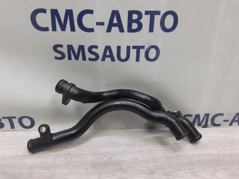 Патрубок охлаждения Audi A6 06E121044G C7 2.8 CHV