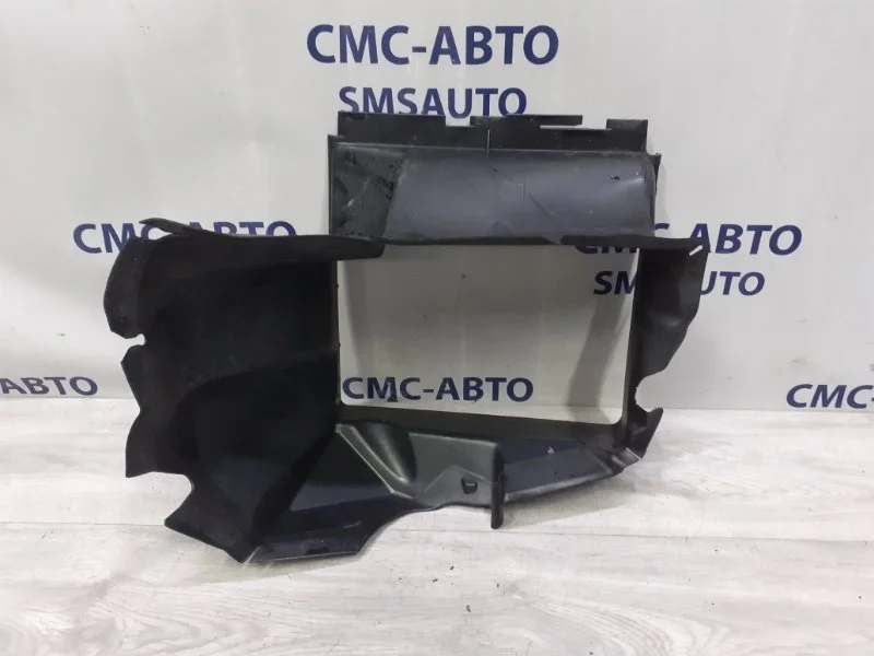 Воздуховод Volkswagen Touareg 7P6117336 NF, передний правый