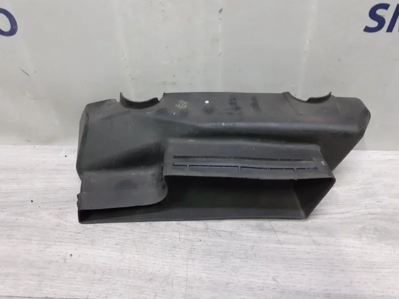 Воздуховод Volkswagen Touareg 7P6121396 NF, передний правый