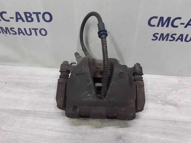 Суппорт Mercedes-Benz GLK A2044214181 X204, передний левый