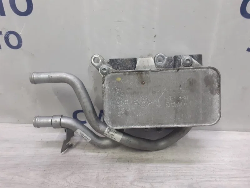 Радиатор масляный Volkswagen Touareg 7P0317037 NF