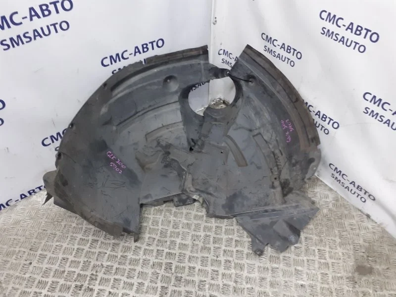 Подкрылок Mercedes-Benz GLK A2046901730 X204 3.0, передний левый