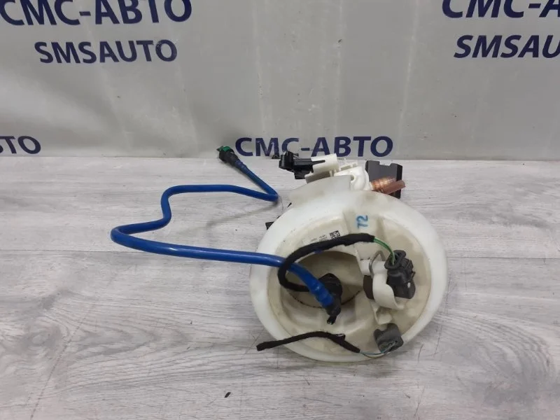 Насос топливный Mercedes-Benz GLK A2044704494 X204 3.0, левый