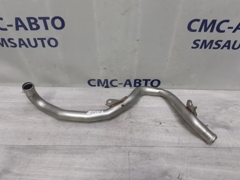 Трубка системы охлаждения Audi A8 079121065BQ D4 4.2 CDR