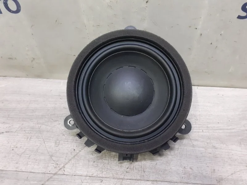 Динамик Volvo XC70 30797726 XC70 3.2