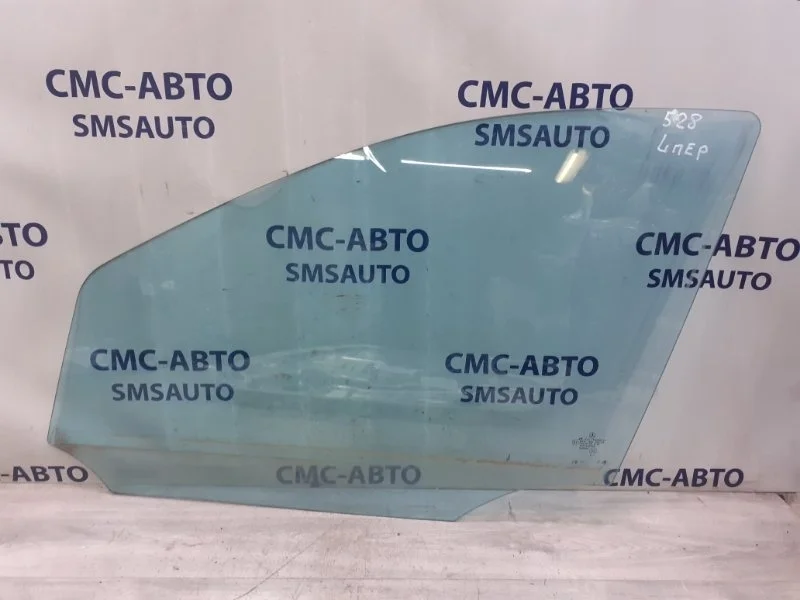 Стекло двери Mercedes-Benz ML A1647251110 W164, переднее левое