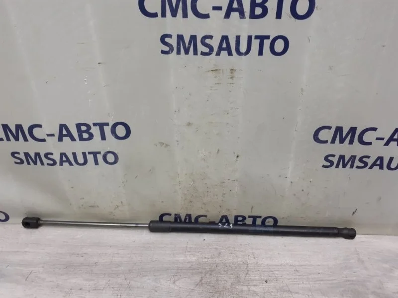 Амортизатор капота Mercedes-Benz E-Class 2009 A2079800764 C207