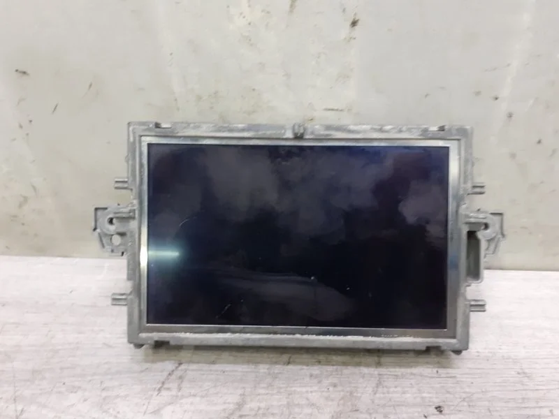 Дисплей информационный Mercedes-Benz CLS-Class A2129008607 W218