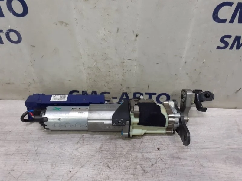 Доводчик багажника Audi Q5 8R0827852B 8R 2.0T CNC, правый