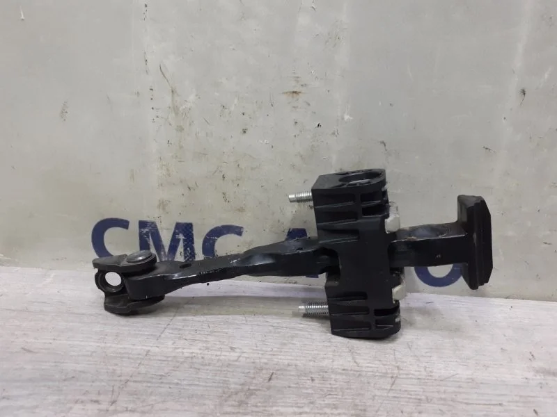 Ограничитель двери Volvo XC60 31298466 XC60 2.0, передний