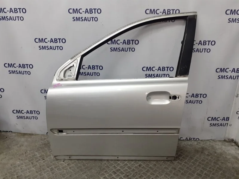 Дверь Volvo XC90 2006 30796496 XC90 2.5, передняя левая