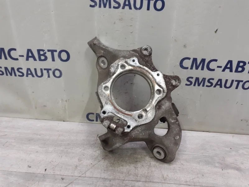 Кулак поворотный Mercedes-Benz GLK A2123500141 X204 3.0, задний левый