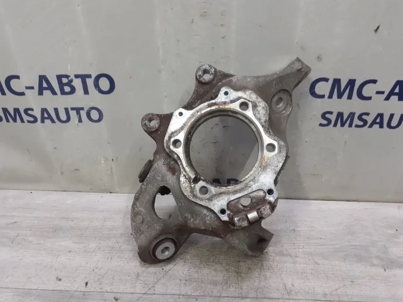 Кулак поворотный Mercedes-Benz GLK A2123500241 X204 3.0, задний правый