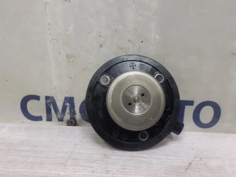 Клапан электромагнитный фаз ГРМ Audi Q5 06L109259A 8R 2.0T CNC