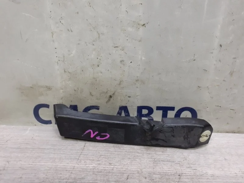 Кронштейн бампера Porsche Cayenne 95850504600 958 3.0. 06EC, задний правый