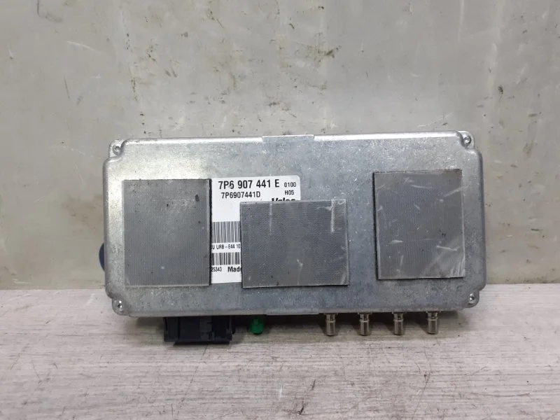 Блок управления камерой Volkswagen Touareg 7P6907441E NF