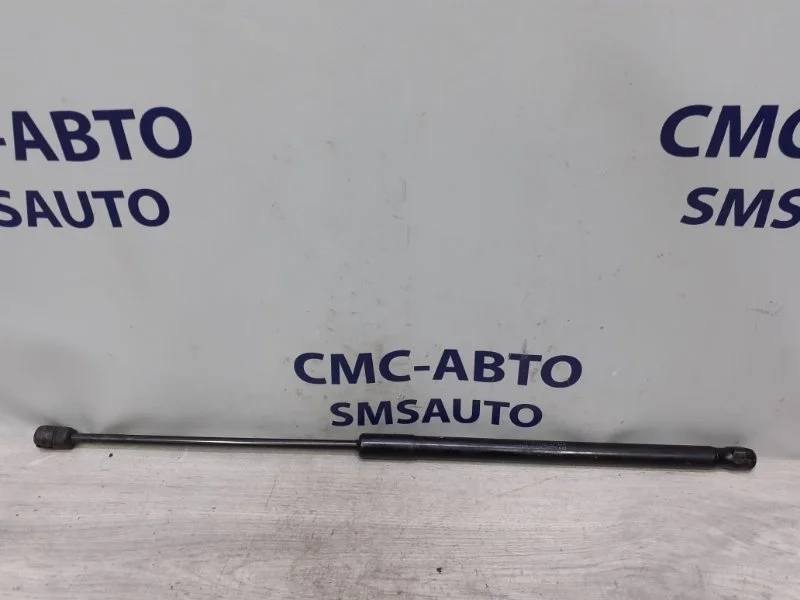 Амортизатор капота Porsche Cayenne 7P5823359 958 3.6. 5502