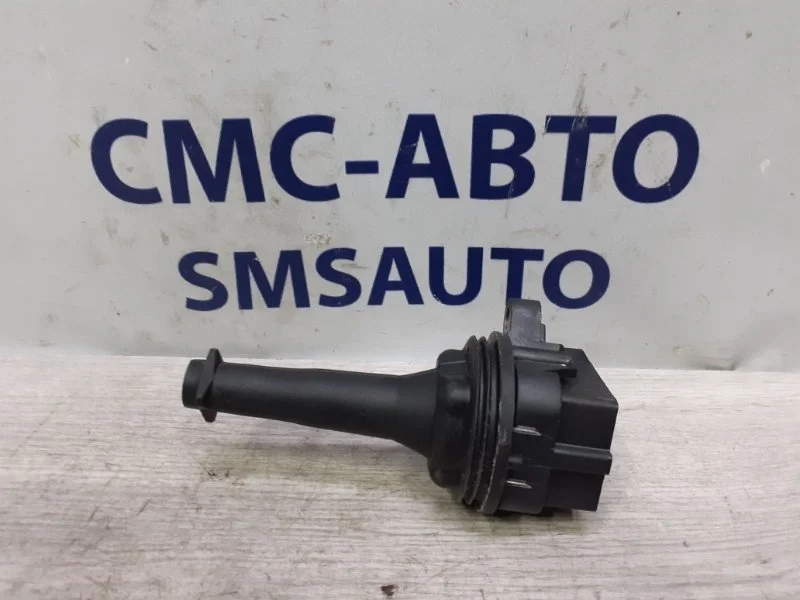Катушка зажигания Volvo S80 30713417 С80 2.5