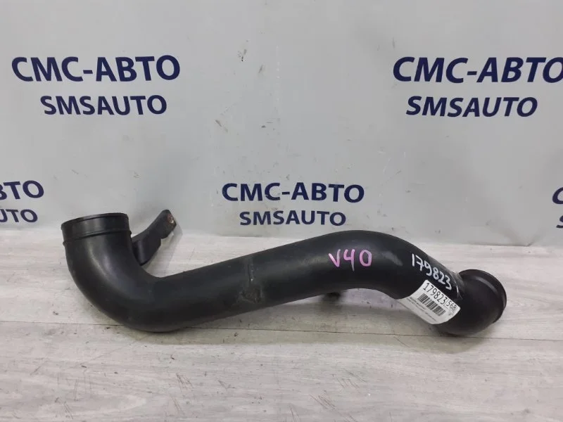 Патрубок воздушного фильтра Volvo V40 Cross country 31319775 V40