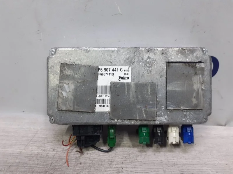 Блок управления камерой Volkswagen Touareg 7P6907441G NF 3.6