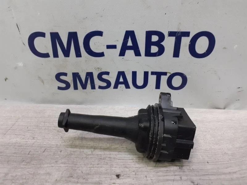 Катушка зажигания Volvo S80 30713417 С80 2.5