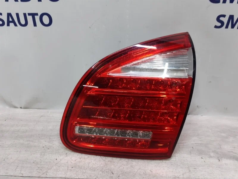 Фонарь крышки багажника Porsche Cayenne 95863109401 958 3.6. 5502, правый