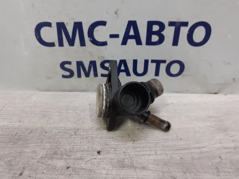 Фланец системы охлаждения Audi A5 06H121132H 8T 2.0T CDN