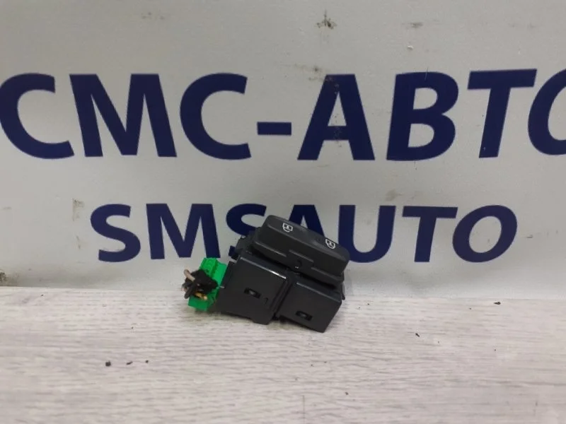 Кнопка блокировки двери Volvo V40 Cross country 31334571 V40 CROSS COUNTRY