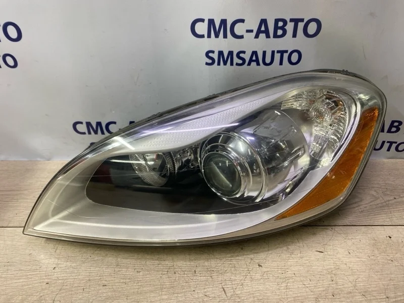 Фара адаптивный ксенон Volvo XC60 31420679 ХС60, левая