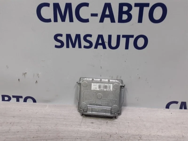 Блок розжига ксенона Volvo XC60 30784923 ХС60