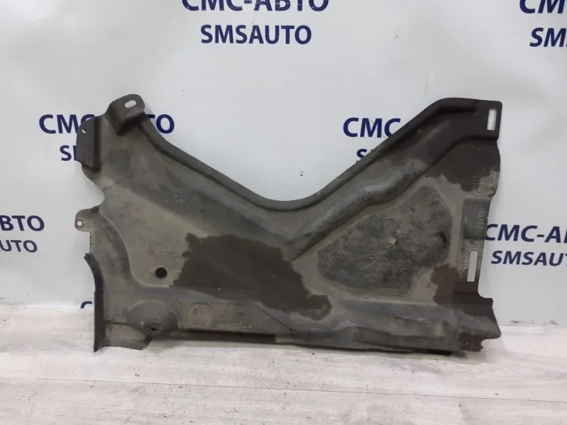 Защита днища Audi A6 4G0825216A C7 2.8 CHV, задняя правая