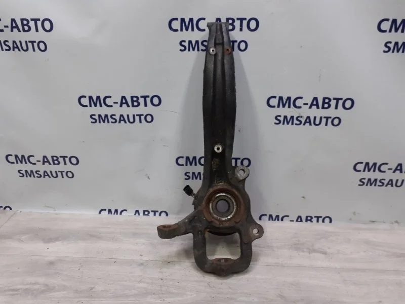 Кулак поворотный Volkswagen Touareg 7P6407245A NF 3.6, передний левый