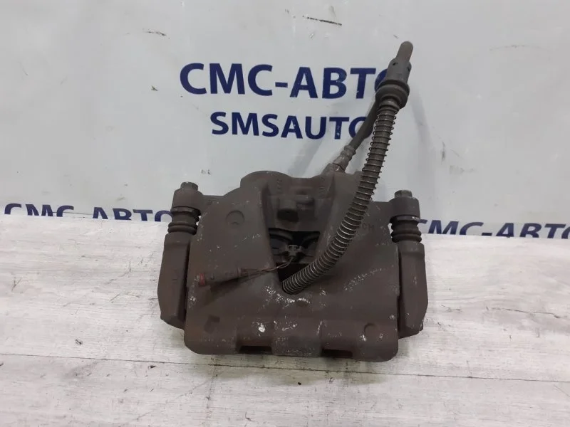 Суппорт Mercedes-Benz GLK A2044214281 X204, передний правый