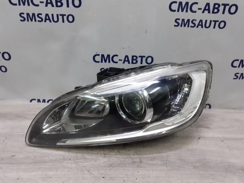 Фара адаптивный ксенон Volvo S60 31698818 С60 1.6, левая