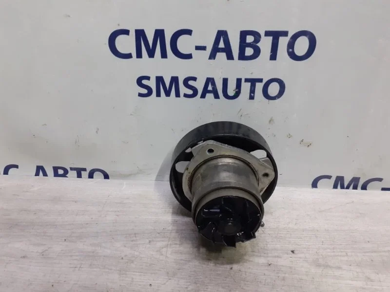 Помпа системы охлаждения Volkswagen Touareg 03H121008K NF 3.6