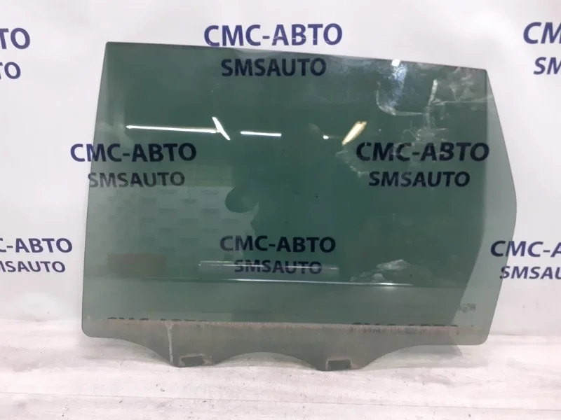 Стекло двери Porsche Cayenne 95854261106 958 3.6. 5502