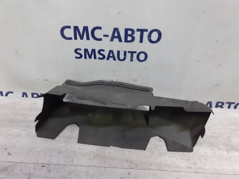 Воздуховод Volkswagen Touareg 7P6121395B NF 3.6, левый