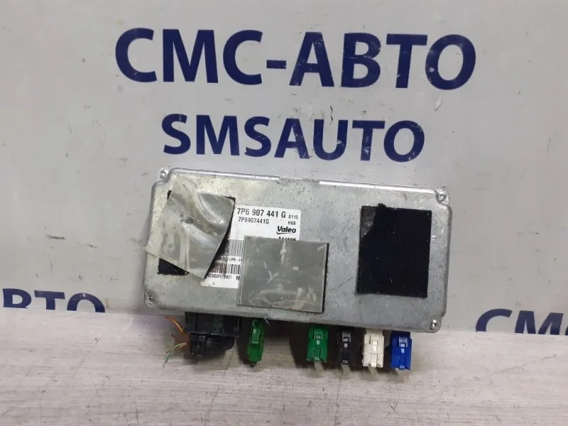 Блок электронный Volkswagen Touareg 7P6907441G NF 3.6
