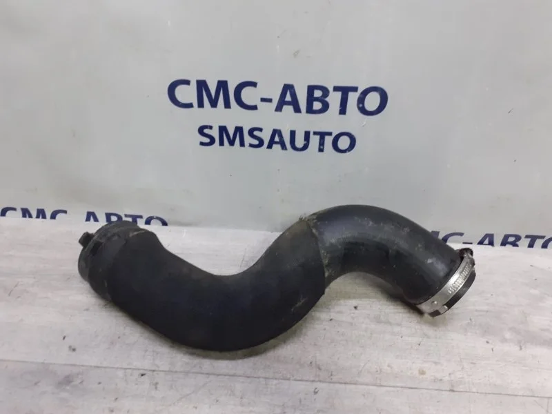 Патрубок интеркулера Audi A5 8K0145737J 8T 2.0T CDN, левый