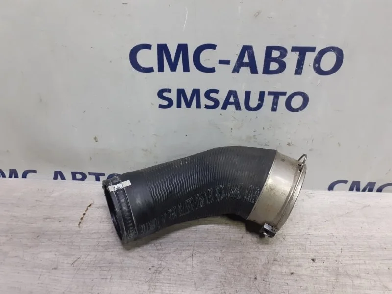 Патрубок интеркулера Volvo V90 31657738 V90 2.0 B4204T23