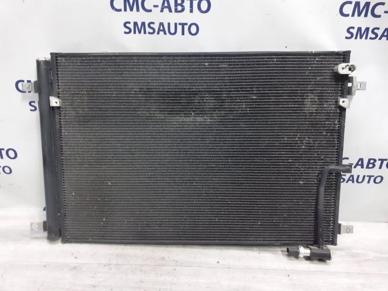 Радиатор кондиционера Audi A8 4H0260403C D4 4.2 CDR