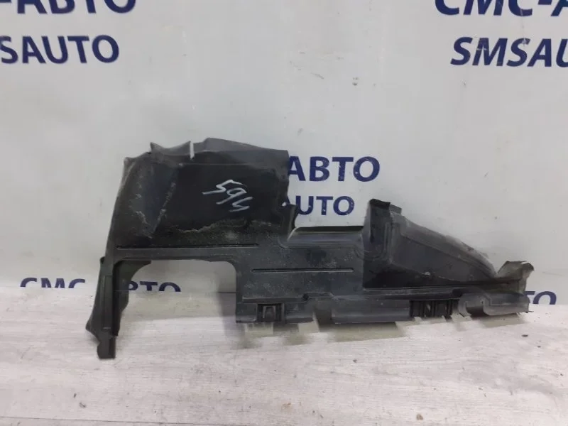 Воздуховод Audi A5 8T0121284R 8T 2.0T CDN, правый