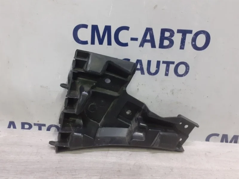 Кронштейн бампера Volvo S60 31425464 S60, передний правый