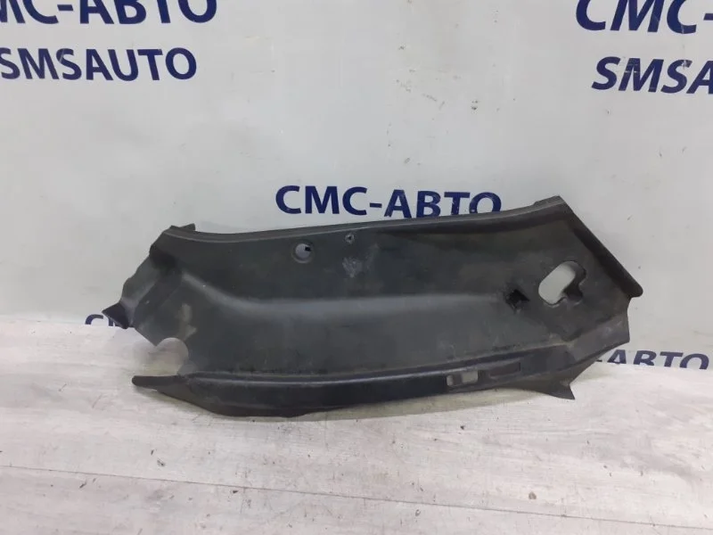 Накладка замка капота Mercedes-Benz GLK A2048261024 X204, правая