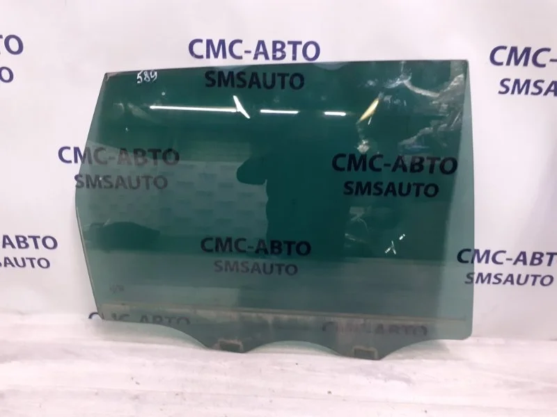 Стекло двери Volkswagen Touareg 7P6845026C NF 3.6, заднее правое