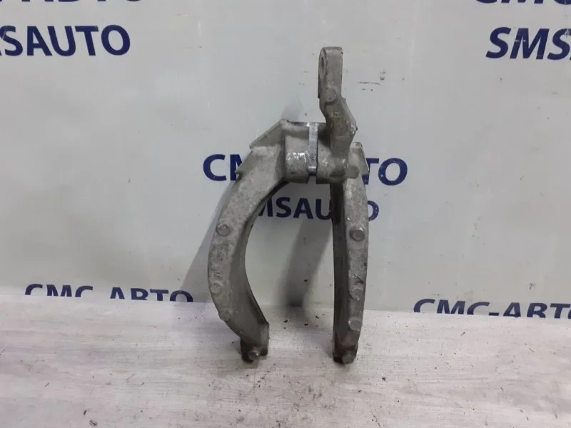 Опора амортизатора Volvo V90 31681721 V90 2.0 B4204T23, передняя правая