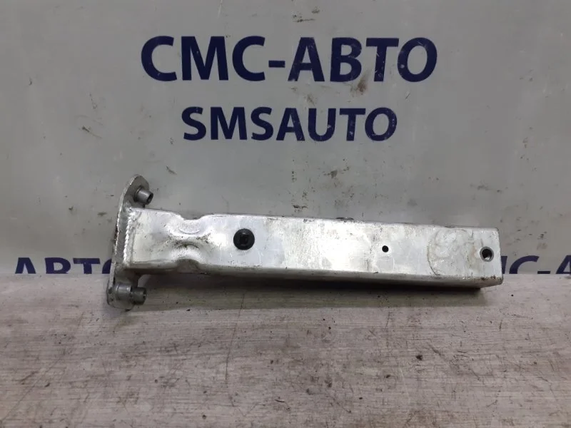 Лонжерон Audi A8 4H0806064E D4 4.2 CDR, передний правый