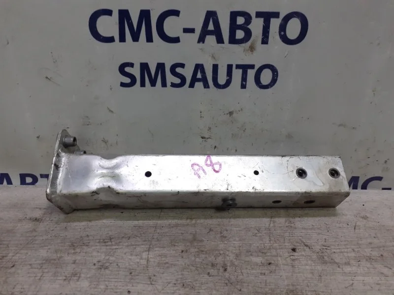 Лонжерон Audi A8 4H0806063E D4 4.2 CDR, передний левый