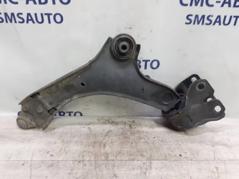 Рычаг Volvo XC70 31277346 ХС70 3.2, передний правый