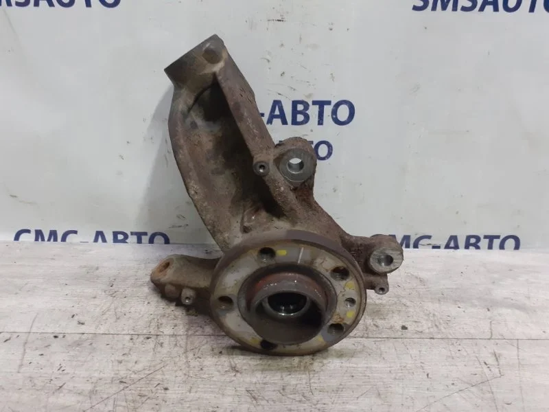 Кулак поворотный Volvo XC70 31277365 ХС70 3.2, передний правый